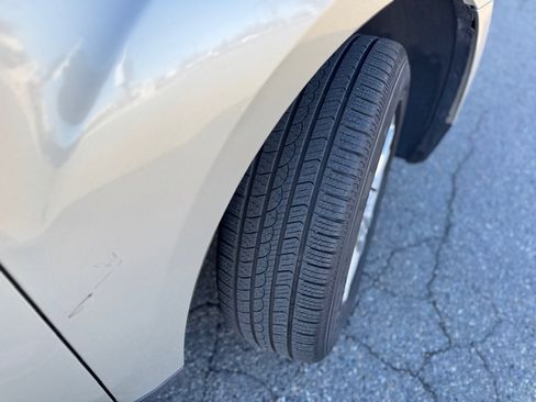 Used 2014 Chevrolet Equinox LS image 55