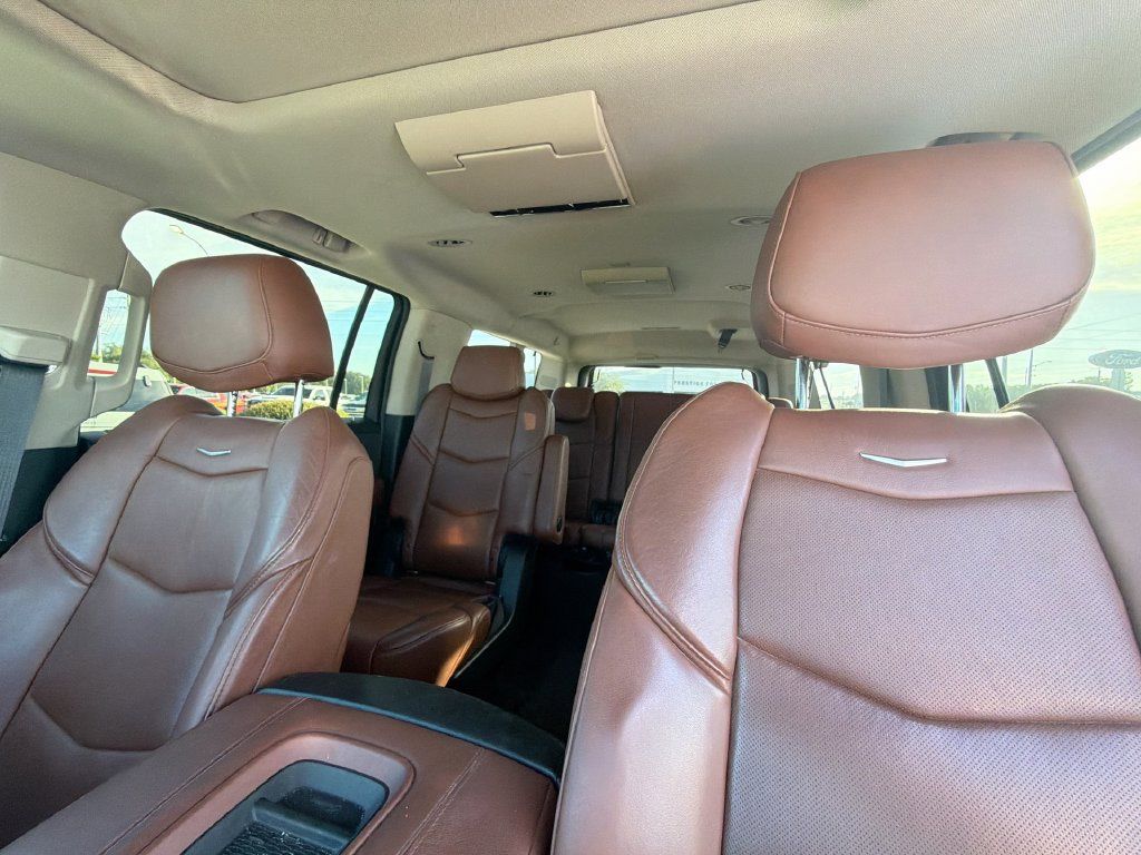 Used 2016 Cadillac Escalade ESV Premium RWD image 14