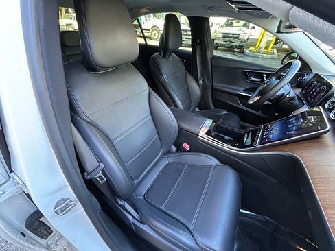 Used 2022 Mercedes-Benz C 300 Sedan image 30