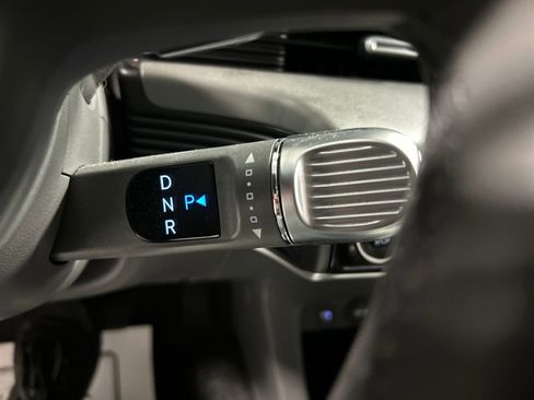 Used 2024 Hyundai Ioniq 5 SEL image 18