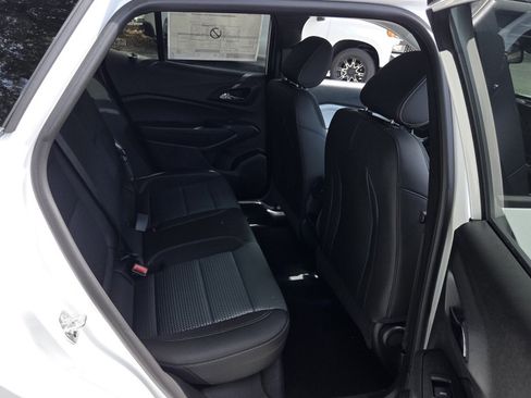 New 2026 Chevrolet Trax LT w/ Driver Confidence Package FWD image 22