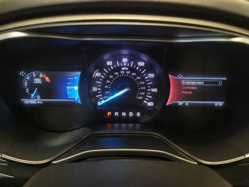 Used 2019 Ford Fusion SE AWD/4WD image 23