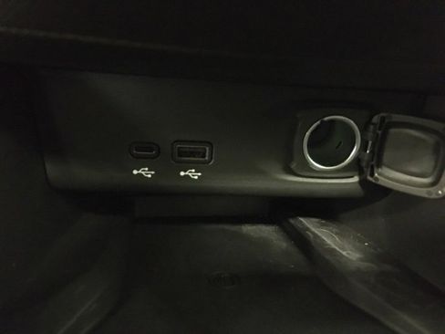 Used 2024 Buick Envista Avenir image 26