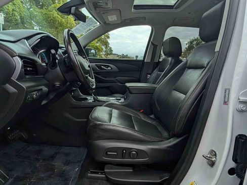 Used 2020 Chevrolet Traverse Premier w/ Redline Edition image 20