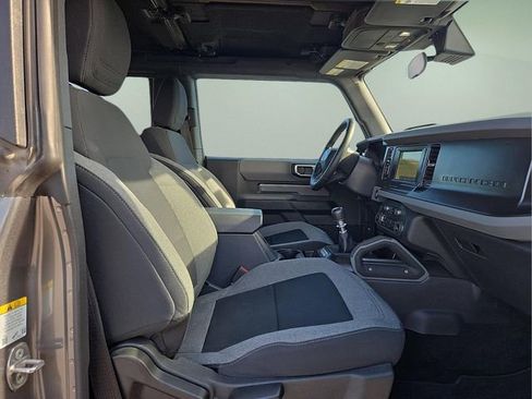 Used 2023 Ford Bronco Big Bend image 12