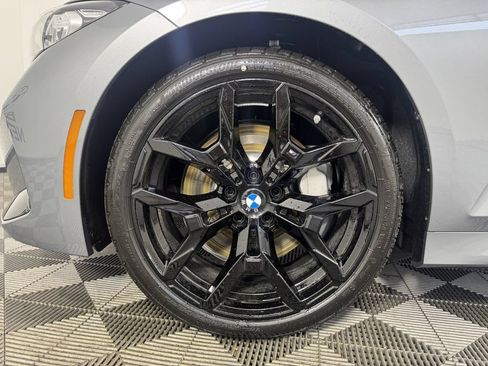 New 2026 BMW 330i xDrive Sedan w/ M Sport Package AWD/4WD image 10