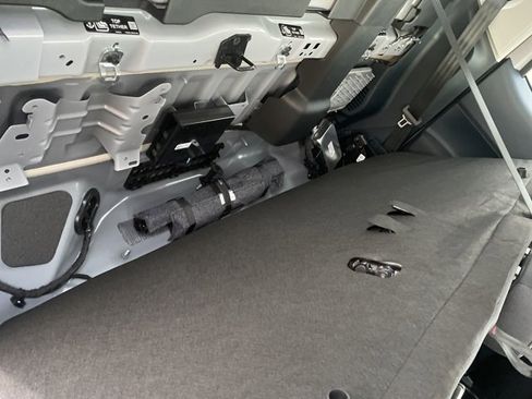 New 2025 Ford Maverick XL w/ Equipment Group 101A image 54