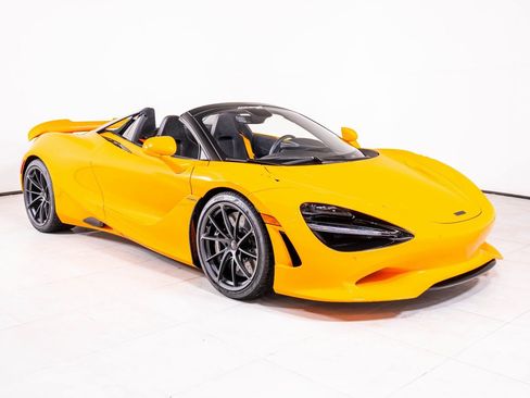 New 2026 McLaren 750S Spider image 9