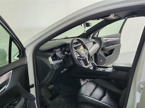 Used 2023 Cadillac XT5 Luxury image 15