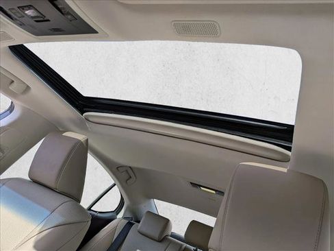 Used 2019 Lexus ES 300h image 15