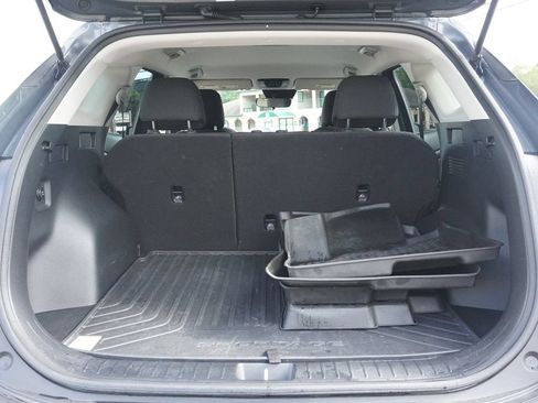 Used 2024 Kia Sportage LX AWD/4WD image 16
