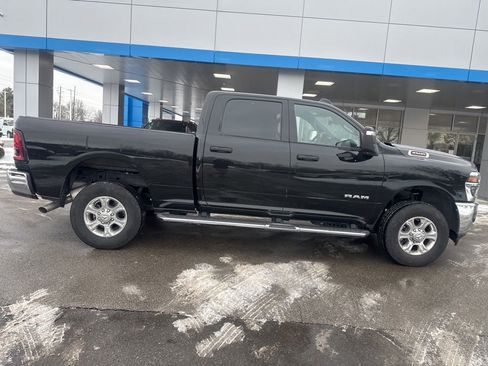 Used 2025 RAM 2500 Big Horn image 15