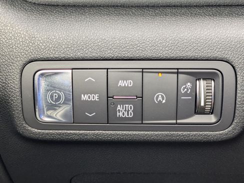 Used 2025 GMC Terrain Elevation AWD/4WD image 21