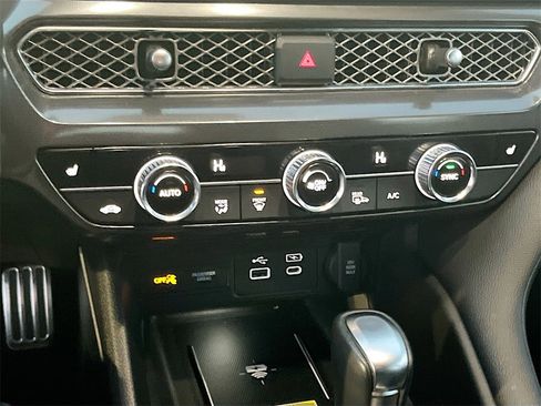 Used 2024 Acura Integra A-Spec image 16