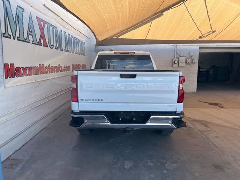 Used 2023 Chevrolet Silverado 1500 W/T w/ WT Value Package image 4