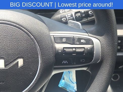 Used 2023 Kia Sportage LX AWD/4WD image 37