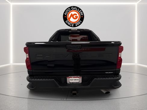 Used 2022 Chevrolet Silverado 2500 Custom w/ Custom Convenience Package AWD/4WD image 6