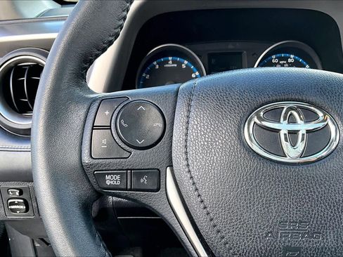 Used 2017 Toyota RAV4 XLE w/ Plus Extra Value Package image 22
