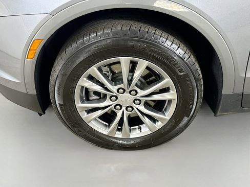 Used 2022 Cadillac XT5 Premium Luxury image 8