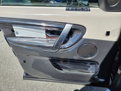 New 2025 Land Rover Discovery Sport S image 16