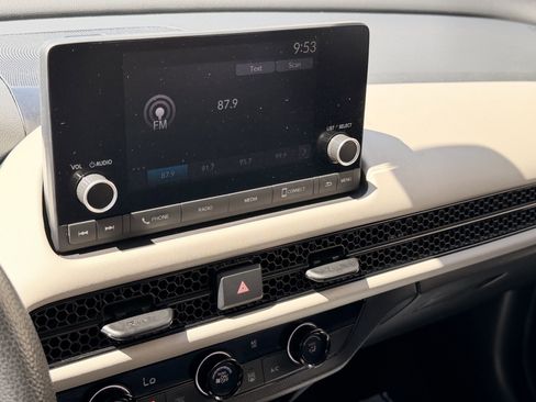 Certified 2023 Honda HR-V LX image 22