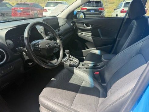 Used 2022 Hyundai Kona Limited AWD/4WD image 21