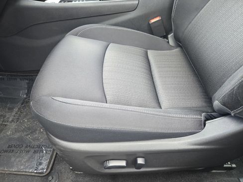 Used 2024 Nissan Altima 2.5 SV image 16