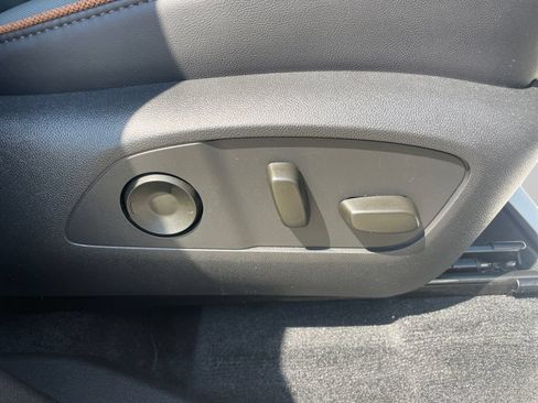 Used 2025 GMC Acadia AT4 w/ LPO, Floor Liner Package AWD/4WD image 12