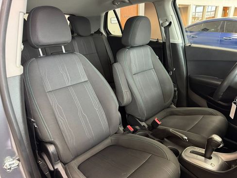 Used 2015 Chevrolet Trax LT image 18