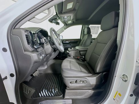Used 2024 GMC Sierra 1500 Elevation image 13