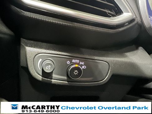 Used 2021 Chevrolet TrailBlazer LS image 17