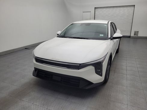Used 2025 Kia K4 FWD image 15