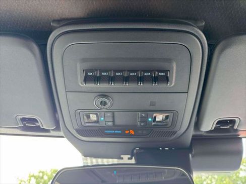 Used 2026 Ford Bronco Badlands AWD/4WD image 33