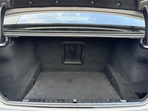 Used 2021 BMW 740i w/ M Sport Package image 34