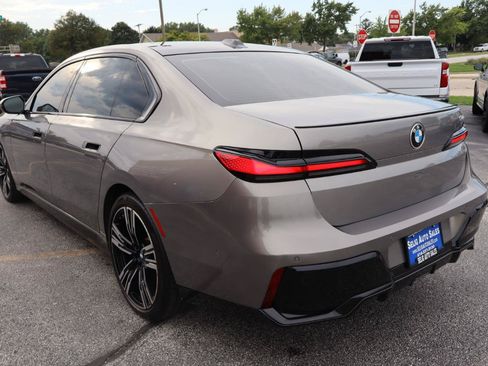Used 2024 BMW 740i RWD image 5