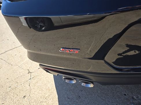 Used 2023 Chevrolet Camaro SS image 40