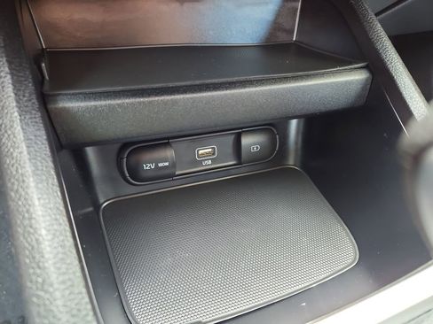 Used 2024 Kia Forte LXS FWD image 19