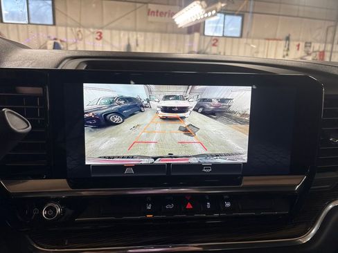 Certified 2024 GMC Sierra 2500 SLE w/ SLE Value Package; image 22