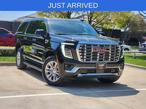 Used 2025 GMC Yukon XL Denali image 2