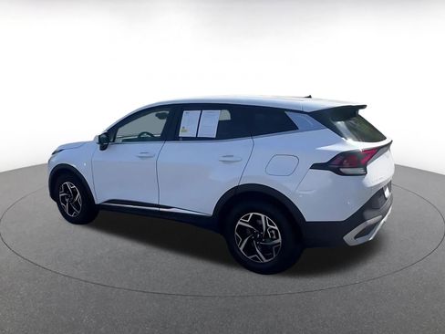 Used 2025 Kia Sportage LX image 10