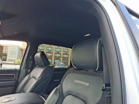 Used 2023 RAM 1500 Laramie AWD/4WD image 13