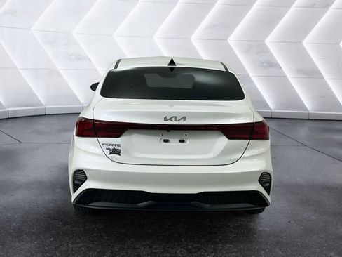 Used 2024 Kia Forte LXS image 5