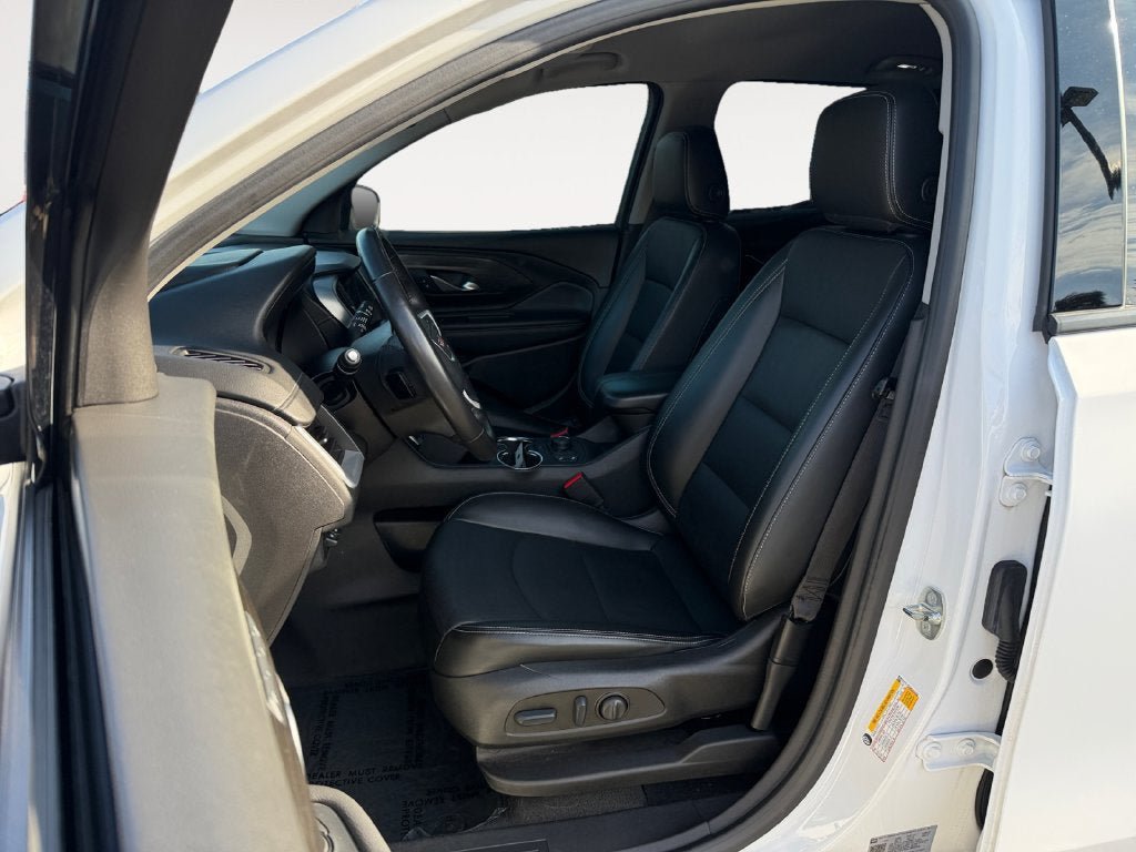 Used 2022 GMC Terrain SLT w/ Tech Package AWD/4WD image 7
