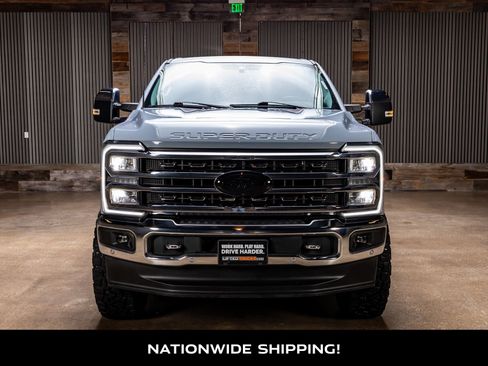 Used 2024 Ford F350 Lariat w/ Lariat Ultimate Package AWD/4WD image 4