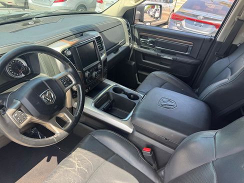 Used 2016 RAM 1500 Laramie w/ Convenience Group AWD/4WD image 9
