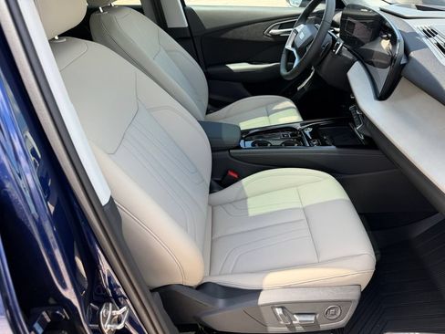 New 2026 Audi Q3 quattro 2.0T AWD/4WD image 9