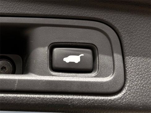 Used 2017 Honda Pilot EX-L image 32