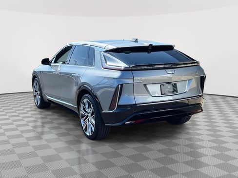 Certified 2024 Cadillac Lyriq Luxury image 9