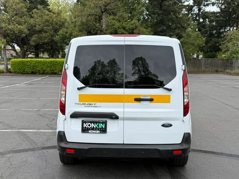 Used 2019 Ford Transit Connect XL image 5