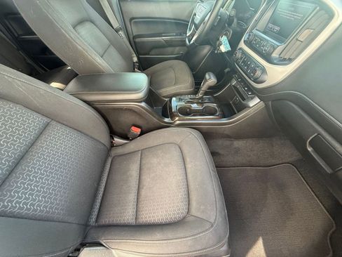 Used 2018 GMC Canyon SLE w/ SLE Convenience Package image 35